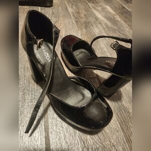 Top Moda Block Heel Platform Mary Jane Pumps Size 8